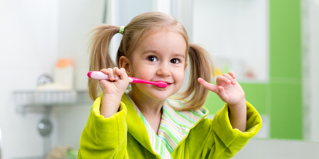 When Should a Child Brush Their Own Teeth? Vancouver Dentist